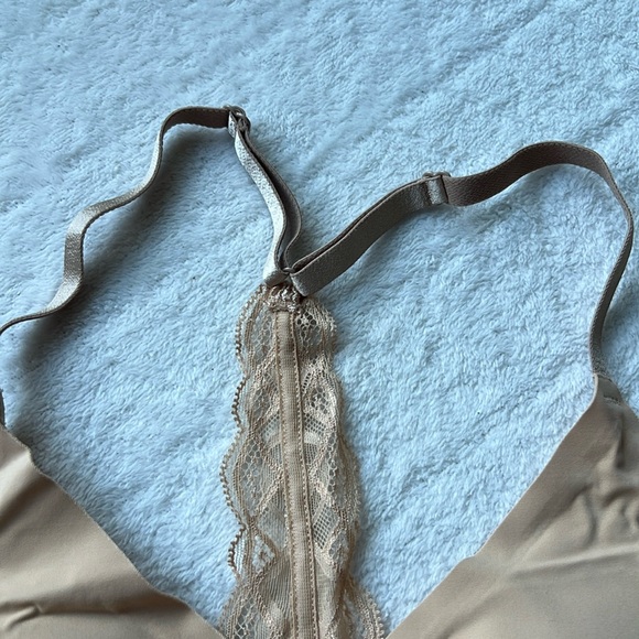 TRUE & Co True Body Wireless Racerback Bralette - Picture 7 of 16